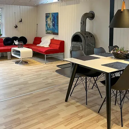 Hus Vid Sjön I Med Wifi Semesterbostad Blokhus