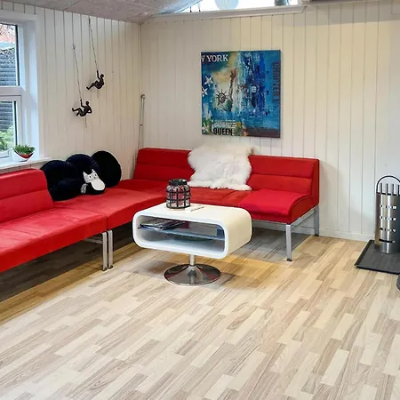 Hus Vid Sjön I Med Wifi Semesterbostad Blokhus